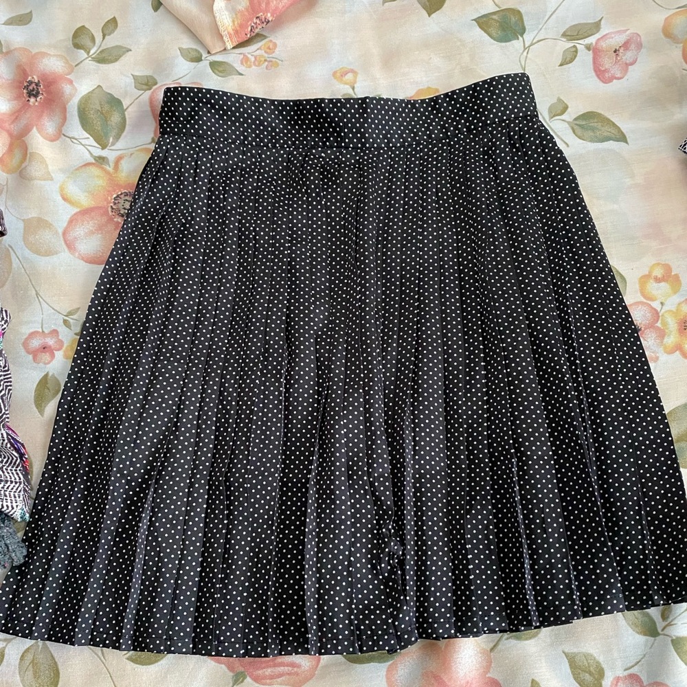 Silky polka dot skirt